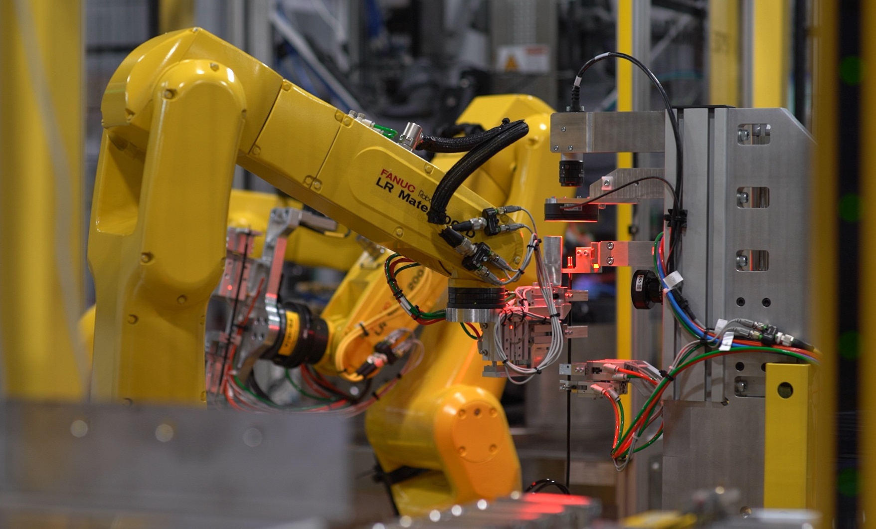 AMR III MALE 1.75 FT BLACK